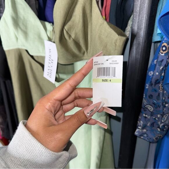 MATTHEW BRUCH Kimmie Colorblock Mini Dress in Sage and Army - Picture 6 of 13